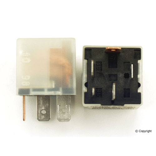 FUEL PUMP RELAY