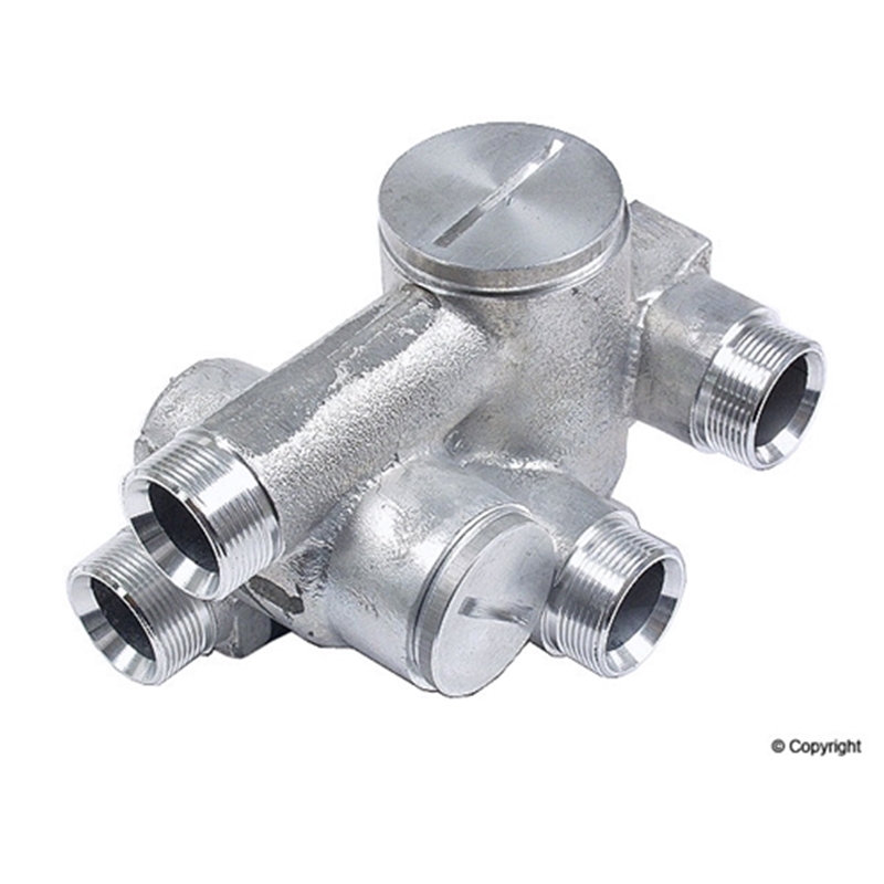 Porsche - thermostat housing