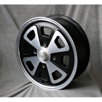 Porsche Fuchs Black with Diamond Cut Lip - 5.5x15 - 914/4