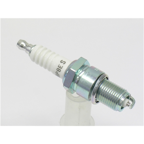 Spark Plug - NGK BPR8ES (3923) - 3923