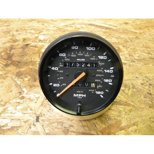 Porsche Speedometer Drive Gear - 993 Non-US Odometer Pod